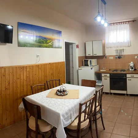 Agnes Vendeghaz Recsk Apartment Room photo