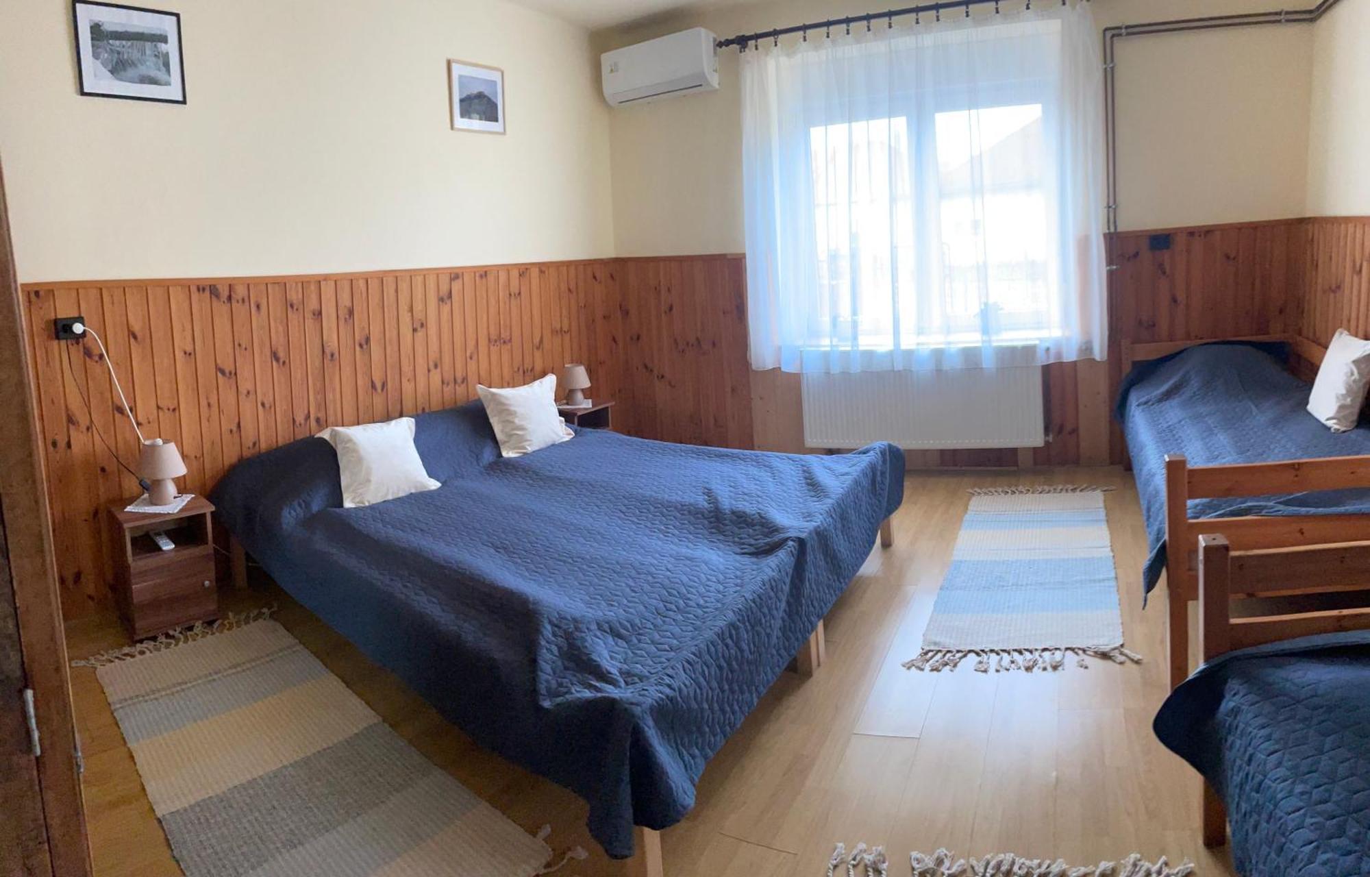 Agnes Vendeghaz Appartement