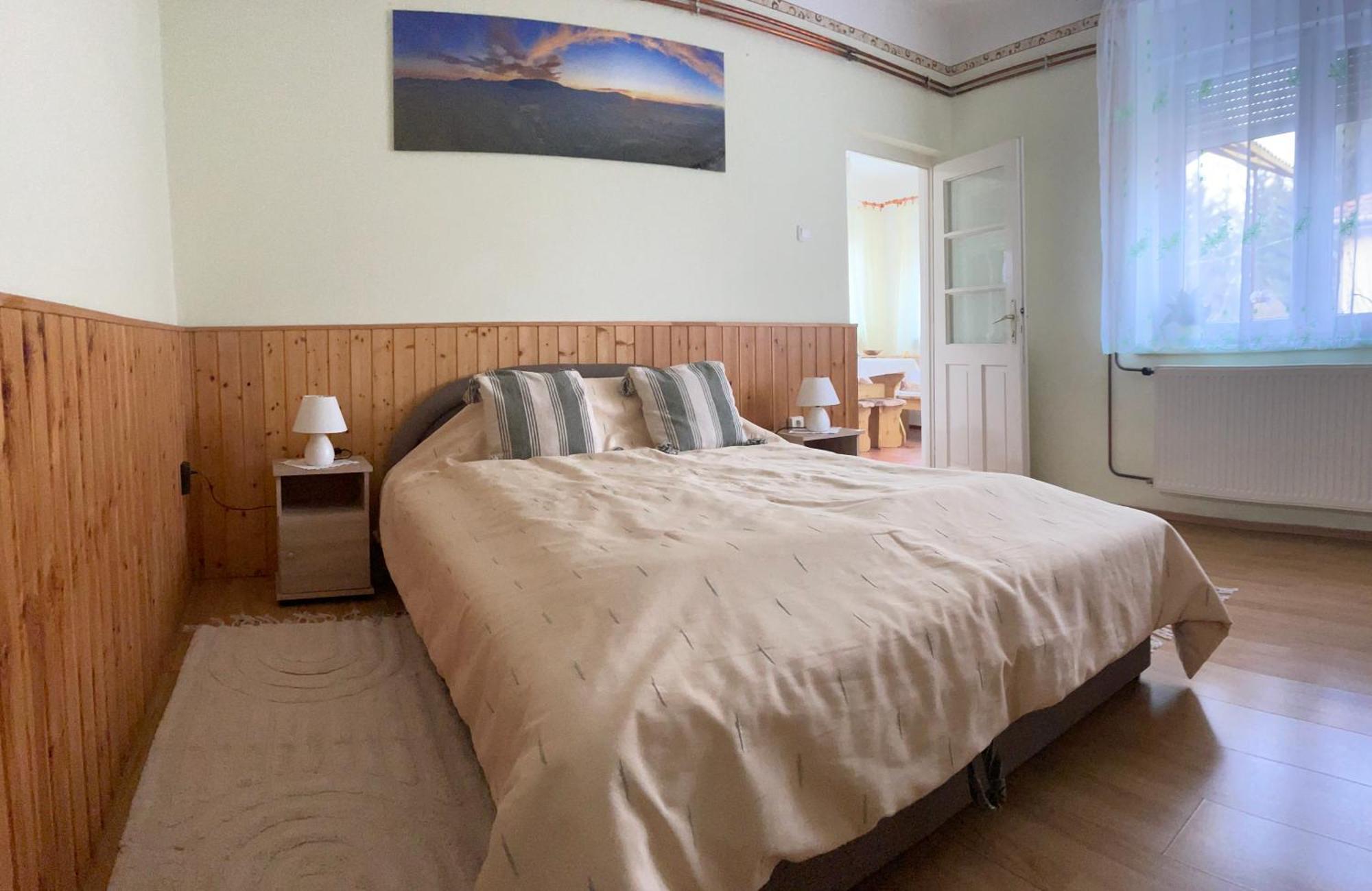 Agnes Vendeghaz Appartement